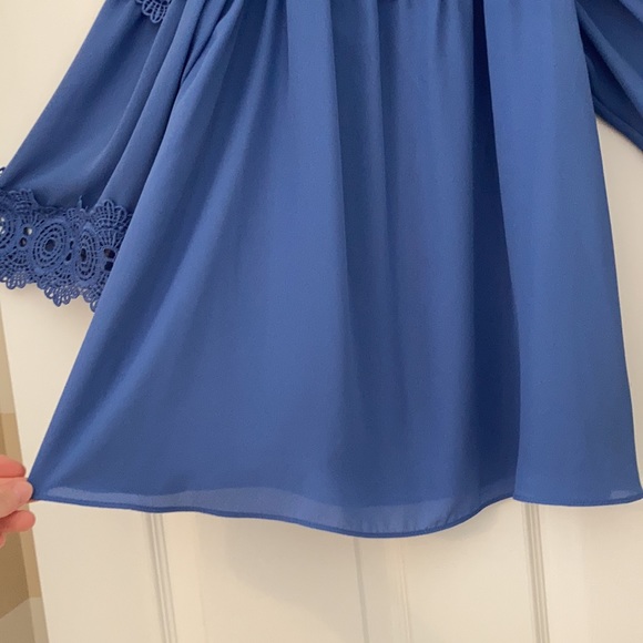 Periwinkle Off the Shoulder 3/4 sleeve Blouse - Picture 5 of 9